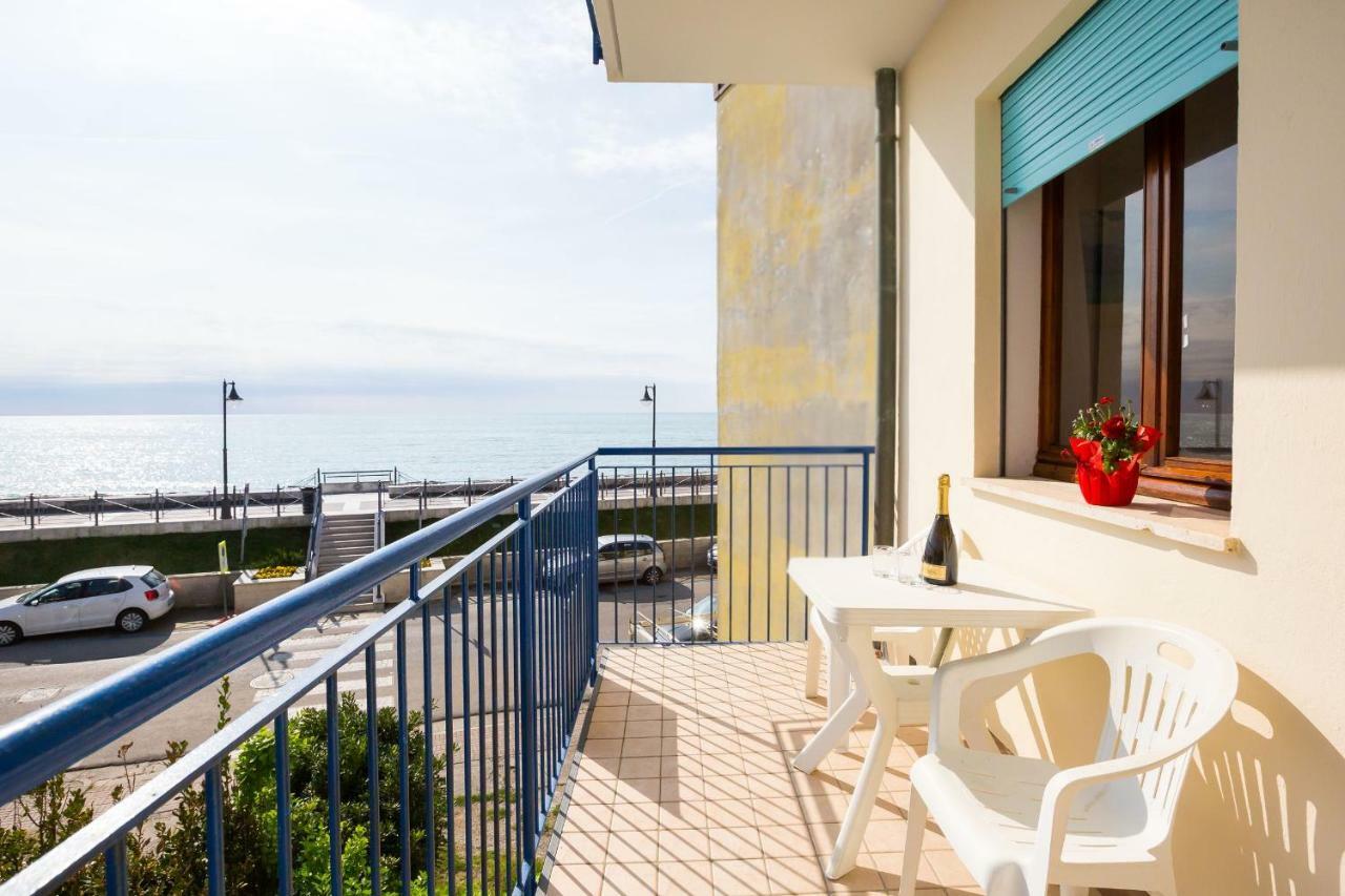 Residence Cristallo Caorle Kültér fotó